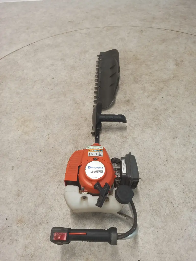 Husqvarna 226HS75S zwart