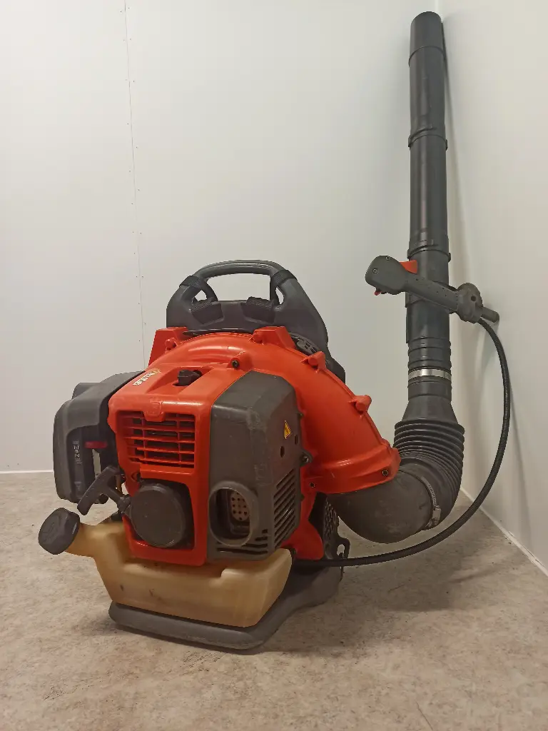 Husqvarna 350BT -0337