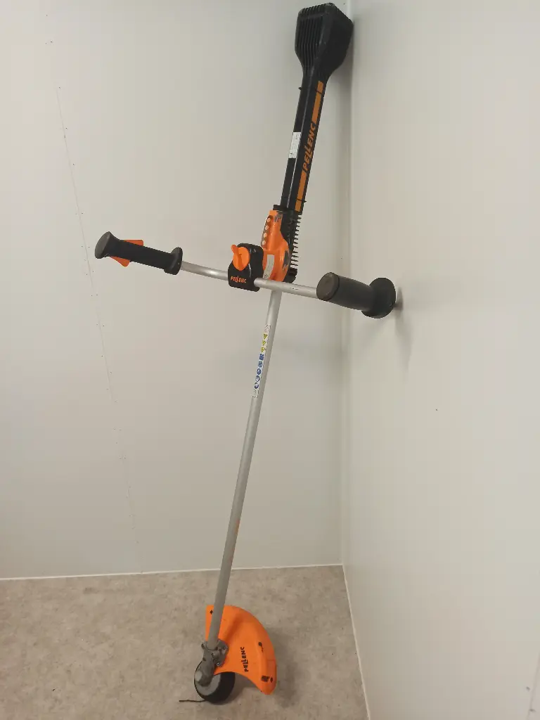 Pellenc Excellion 2000 -1616 Bosmaaier