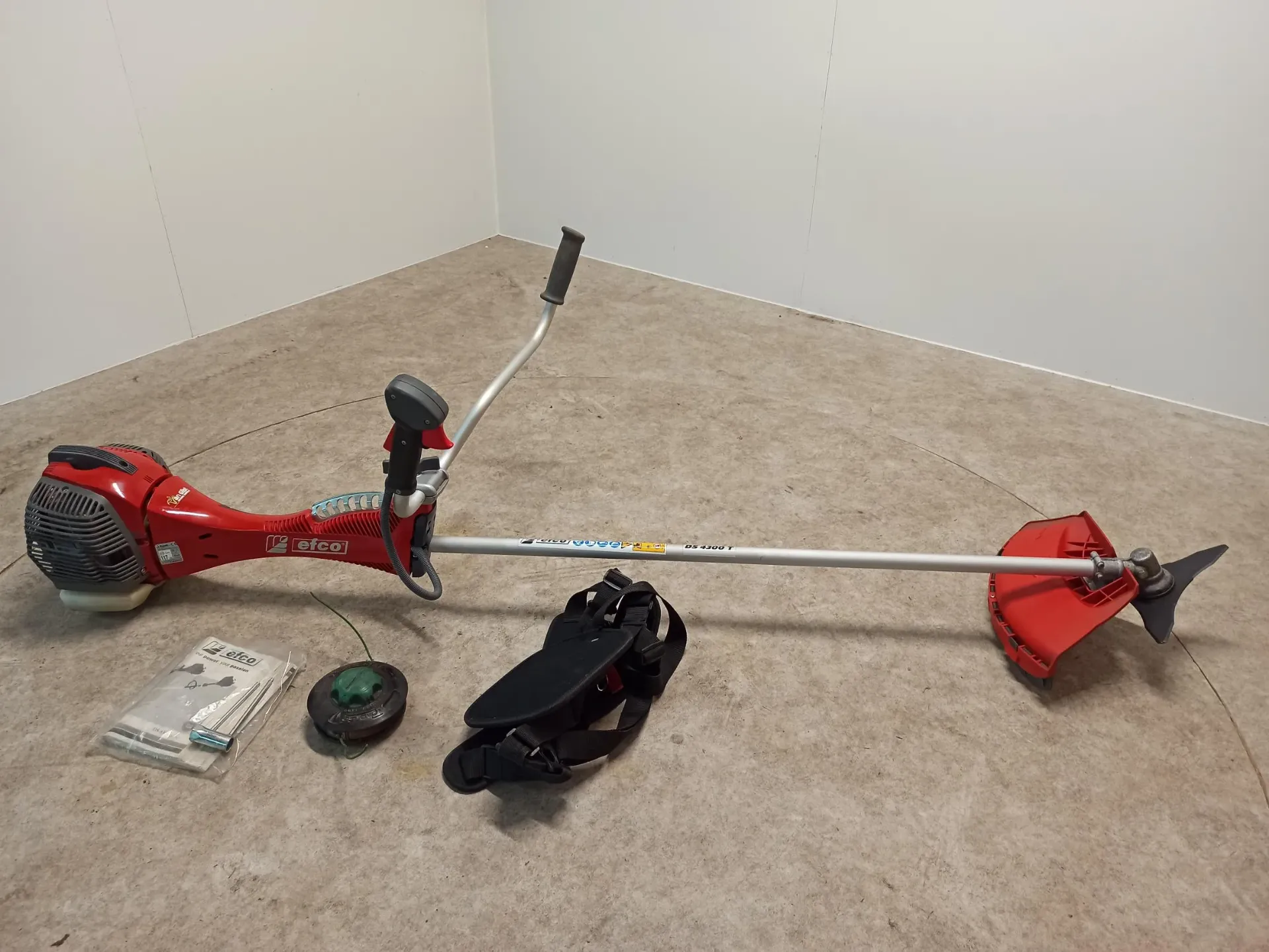 Efco DS 4300 T bosmaaier -