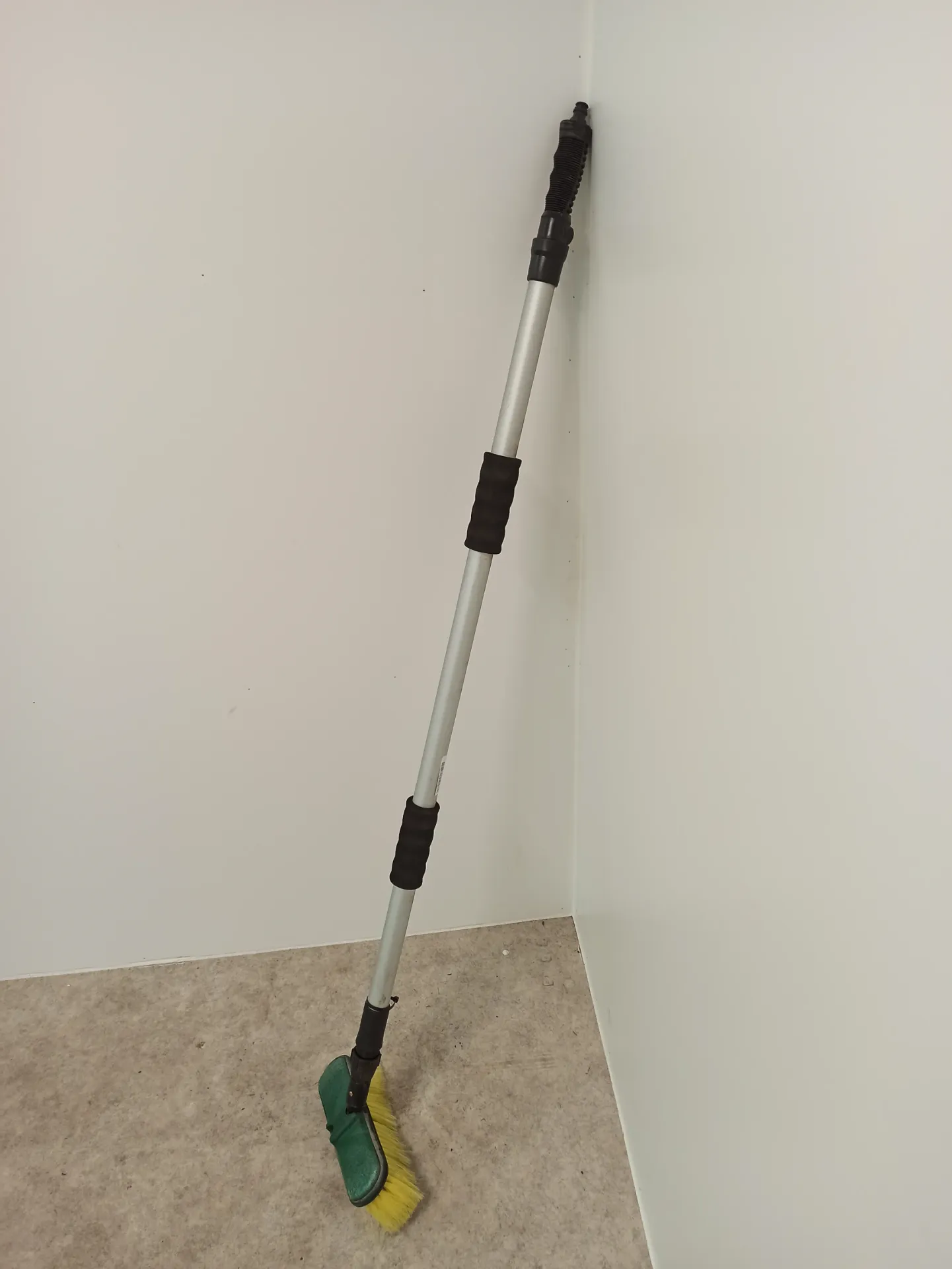 [TelescopischeBrush] Telescopische Brush